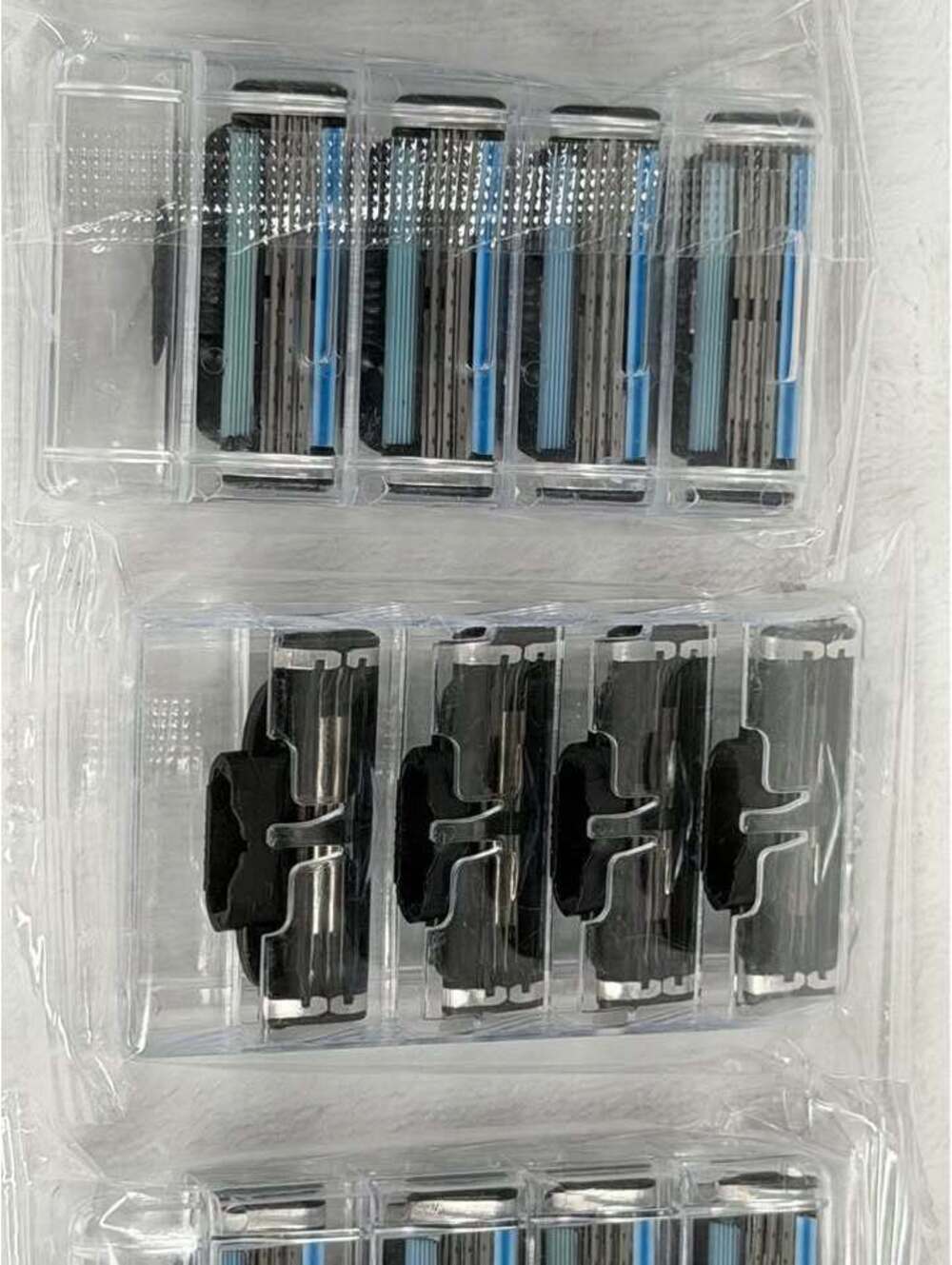 Gillette Mach3 compatible Razor Blade Refills - 25 Count - Picture 2 of 2